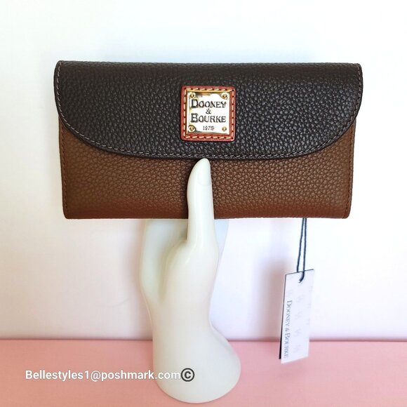 DOONEY & BOURKE Colorblocked Pebbled Grain Leather Continental Clutch Wallet - Picture 1 of 16